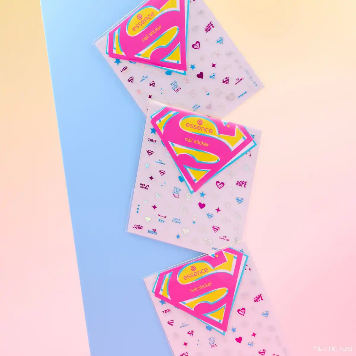 Bild 3 von essence Superman nail sticker