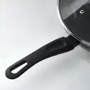 Bild 2 von HEMLAGAD Wok mit Deckel, Antihaftbeschichtung schwarz, 28 cm