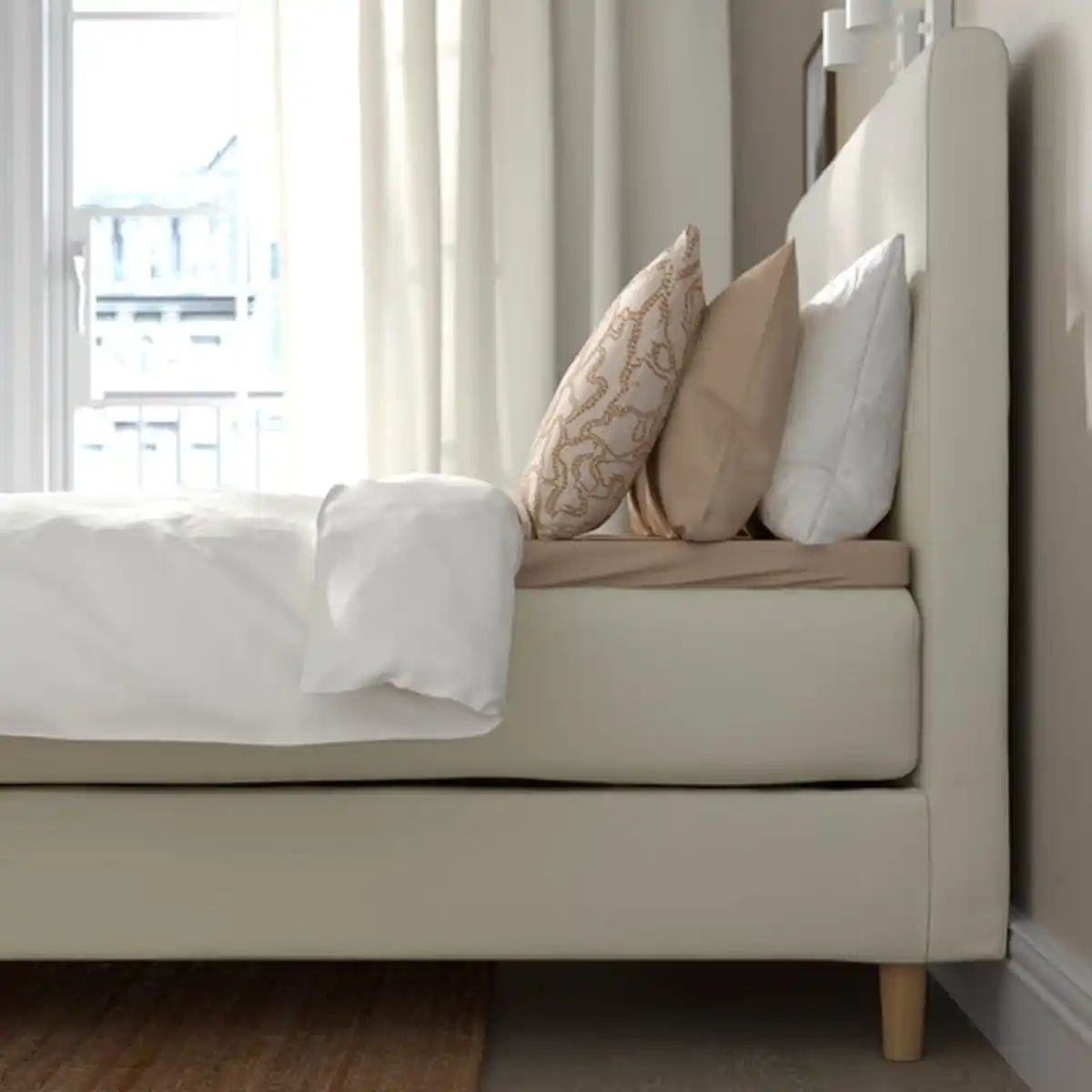 Bild 4 von HEMFJÄLLET Boxspringbett, Vesteröy mittelfest/Näsfjället Odensvi hellbeige, 180x200 cm