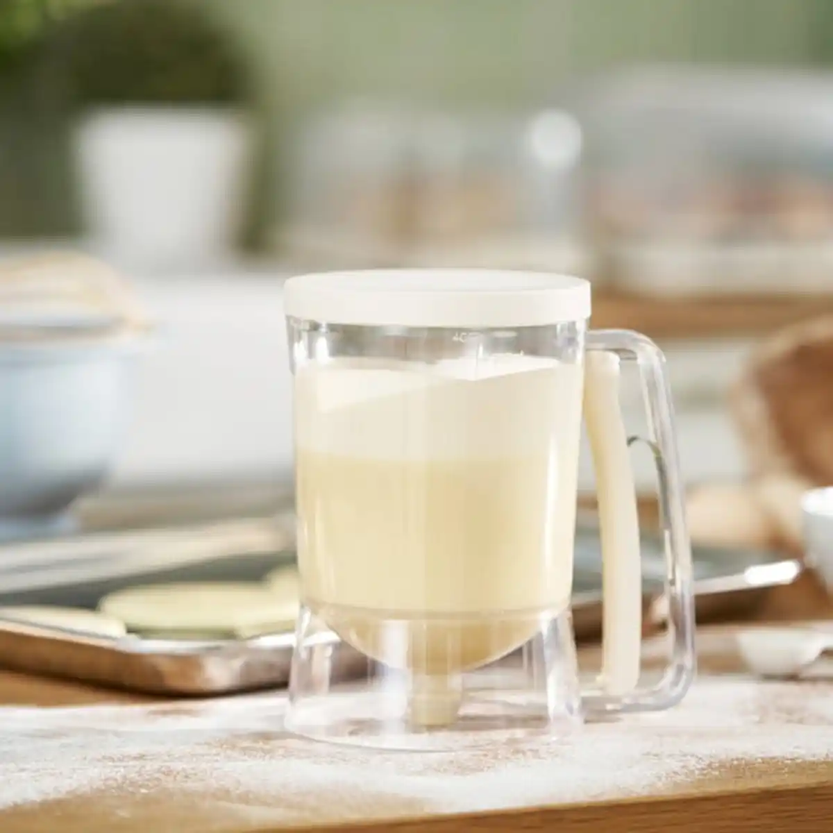 Bild 4 von BAKTIDER Messbecher mit Ausguss, hellbeige, 1 l