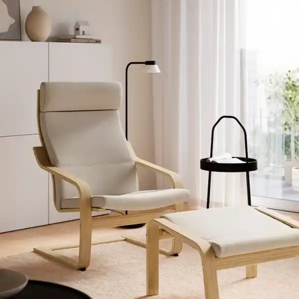 Bild 3 von POÄNG Sessel und Hocker, Eiche/Kelinge beige