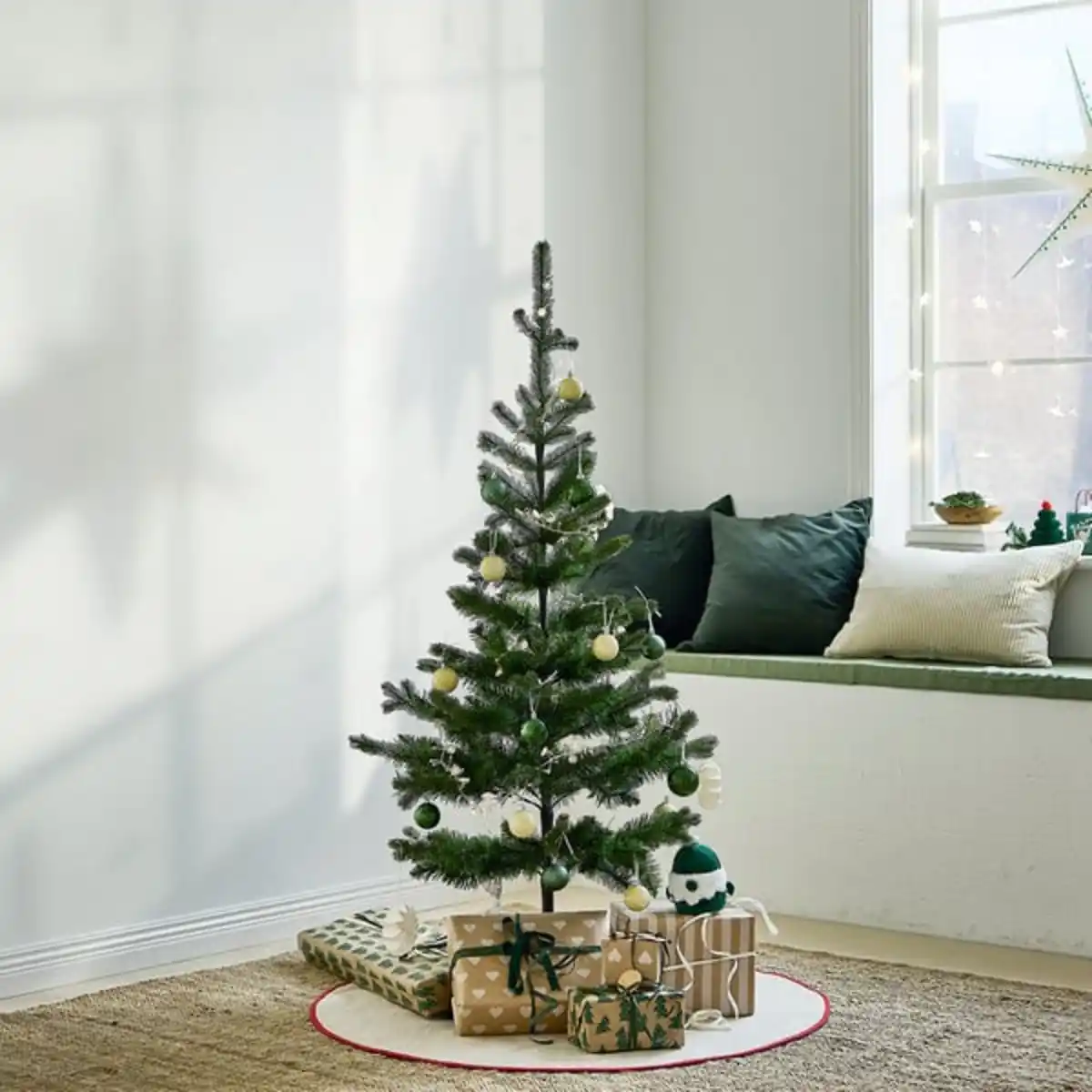 Bild 2 von VINTERFINT Weihnachtsbaum künstl., drinnen/draußen grün, 150 cm