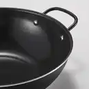 Bild 2 von BLÅGYLTA Wok, Antihaftbeschichtung/schwarz, 28 cm